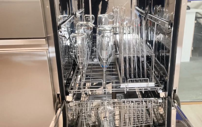如何選擇適合的石油化工專用清洗機(jī)？